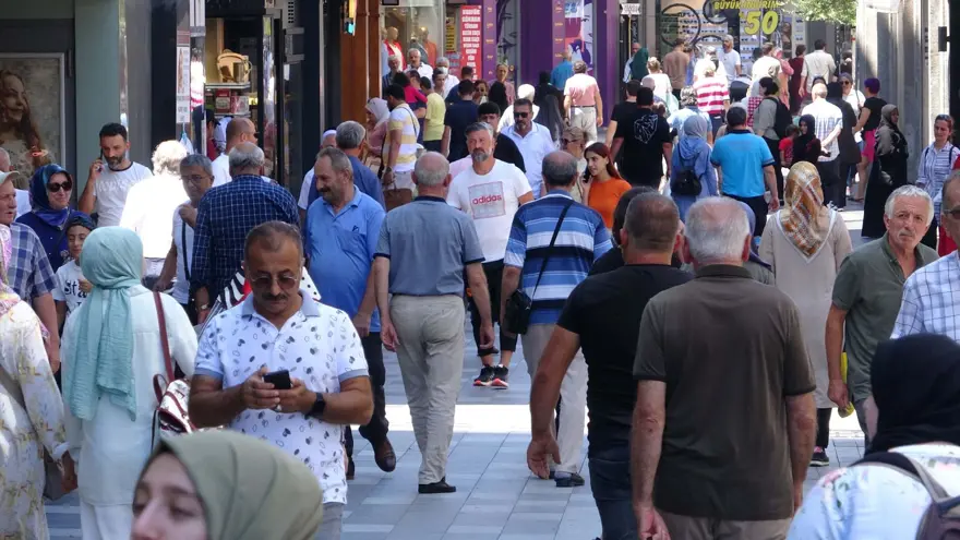 Trabzon’a turist akını (Her gün 35 seferle 4 bin 500 kişigeliyor) 4