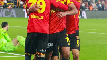 Göztepe golcüleriyle kasasını doldurdu