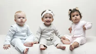 Bebeklere organik giysi