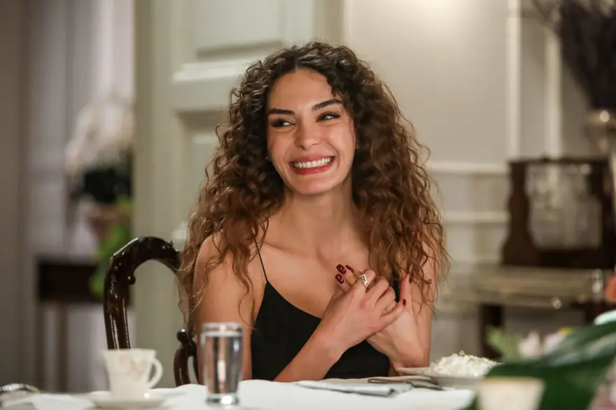 "BİR DAHA O ADAMLA GÖRÜŞMEYECEKSİN HARİKA" 8