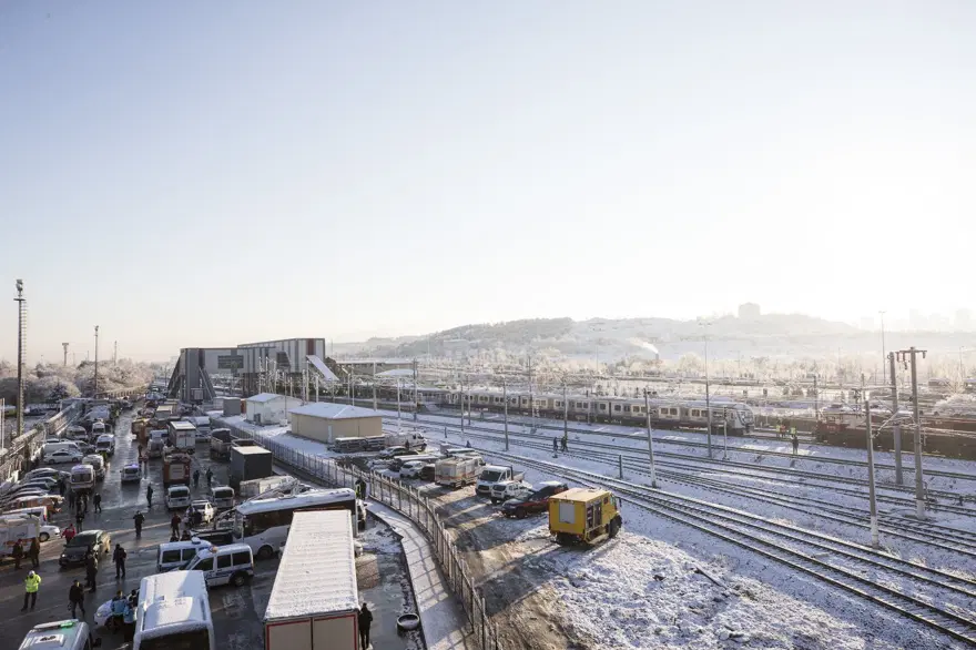 Ankara'da tren kazası: 9 kişi öldü, 84 kişi yaralandı 15