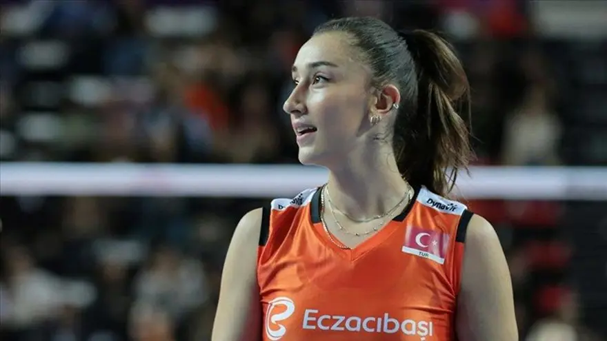 Milli voleybolcu Hande Baladın’ı tehdit eden sanık 5 yılla yargılanacak 3