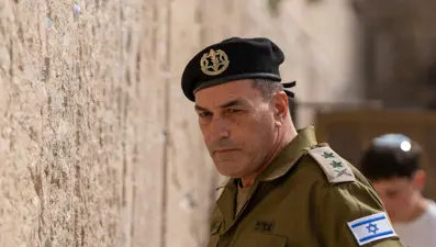 İsrail Genelkurmay Başkanı Zamir'den, Savunma Bakanı Katz'a sert cevap