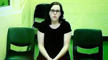 İşyerinde doğum yaptı, bebeği çekmeceye sakladı