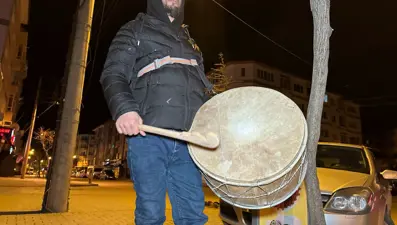20 yıllık davulcu: Ek gelir olarak yapsınlar, 40-50 bin lira kazanırlar