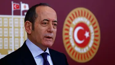 Mehmet Akif Hamzaçebi kimdir? (Eski CHP grup başkan vekili Akif Hamzaçebi'nin özgeçmişi)