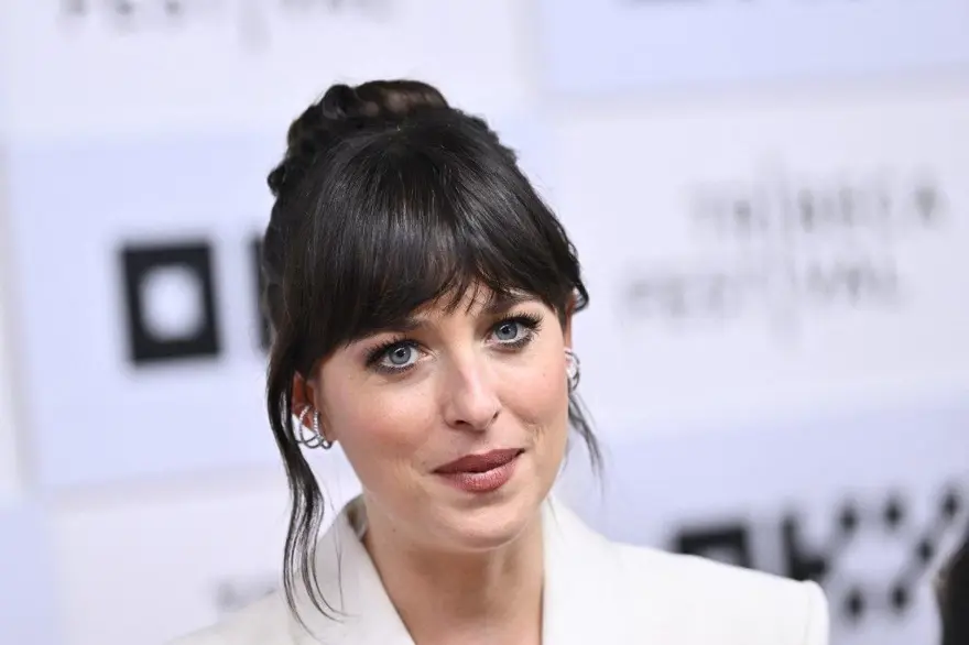 33. yaşına özel 33 fotoğrafla Dakota Johnson 29