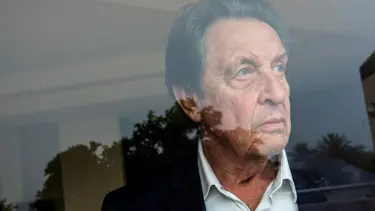 Elon Musk’ın babası işlediği 3 cinayeti anlattı: “Kızımı büyücülük için kullanacaklardı”