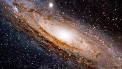 Samanyolu’nun merkezindeki kara delik uzay-zamanı nasıl büküyor?