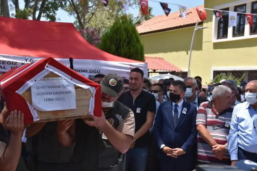 Muğla'da 'orman şehidi' törenle son yolculuğuna uğurlandı 16