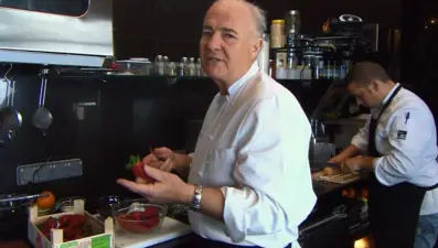 Lezzet Avcısı: İspanya 1.Bölüm