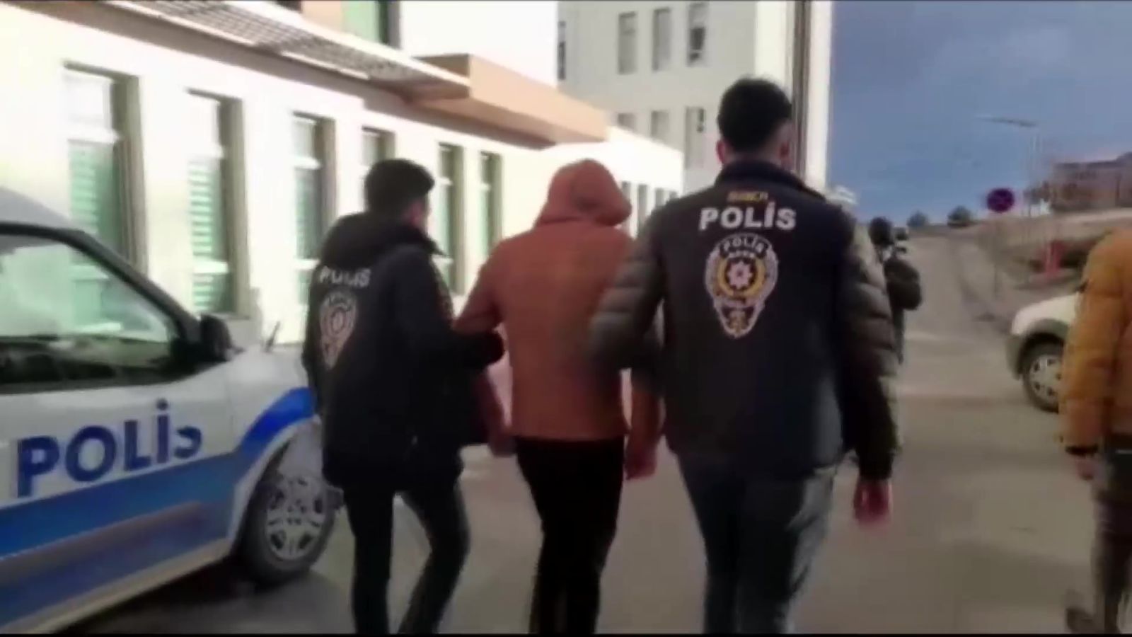 Çocuklara ait müstehcen görüntü operasyonu: 44 kişi hakkında gözaltı kararı