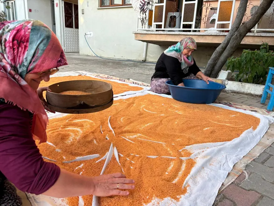 Her şey bahçeden, emekle hazırlanıyor: Hem besleyici hem şifa kaynağı 1 Her şey bahçeden, emekle hazırlanıyor: Hem besleyici hem şifa kaynağı 1