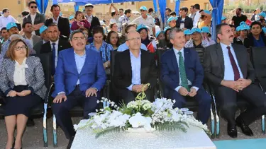 "Her 100 liranın 24’ü eğitime gidiyor"
