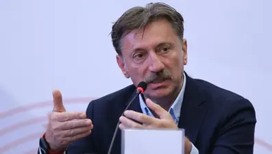 Pazarcı ile diyaloğu gündem oldu: Bahçelievler Belediye Başkanı Hakan Bahadır kimdir?