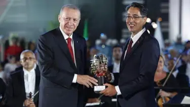 İlker Kömürcü kimdir? 100. Yıl Marşı yazarı İlker Kömürcü kaç yaşında, nereli?