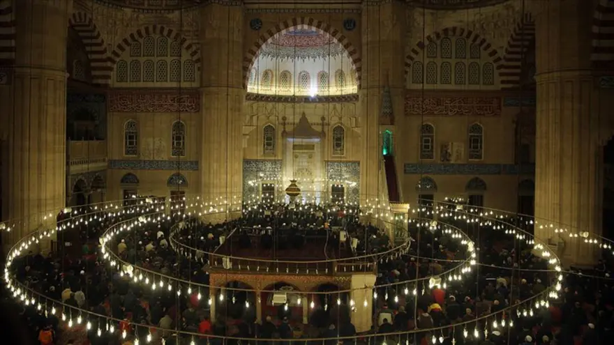 Mevlid Kandili ne zaman? 2025 Mevlid Kandili tarihi 