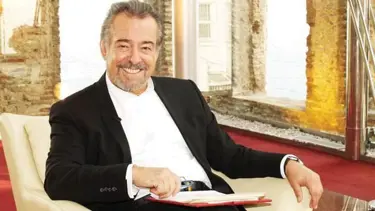 Güneri Cıvaoğlu hayatını kaybetti (Güneri Cıvaoğlu kimdir?)