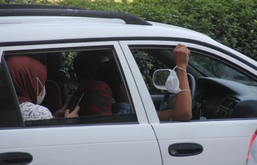 Vatandaşın maske kararsızlığı Vatandaşın maske kararsızlığı