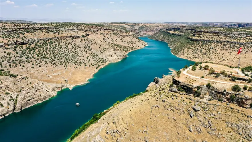 Doğa ve inanç turizmini tercih edenlerin rotası: Peygamberler diyarı 'Eğil' 11 Doğa ve inanç turizmini tercih edenlerin rotası: Peygamberler diyarı 'Eğil' 11