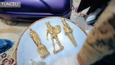 Film gibi vurgun: Define haritası çizdiler, sahte papazla 50milyon dolandırdılar