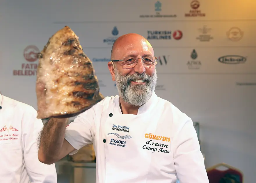 Dünya Mutfakları Sultanahmet Meydanı'nda buluşuyor 9 Dünya Mutfakları Sultanahmet Meydanı'nda buluşuyor 9