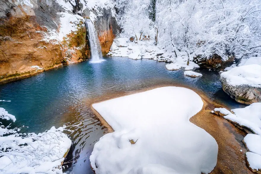Kastamonu'nun kanyonları, pandemiye rağmen turist akınına uğruyor 4 Kastamonu'nun kanyonları, pandemiye rağmen turist akınına uğruyor 4