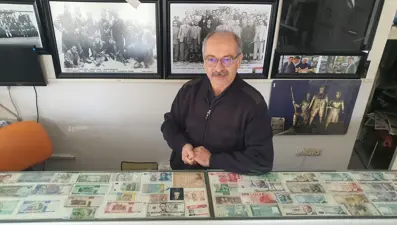 40 ülkenin parasını biriktirdi: Koleksiyonu ilgi görüyor