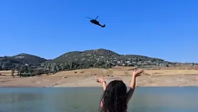 Sikorsky pilotu Hifa'ya el sallayınca sıcak görüntüler ortaya çıktı