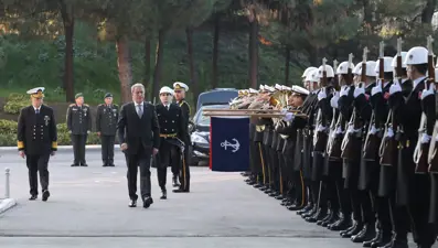 Akar ve TSK komuta kademesi "Bahriye'nin kalbi"nde