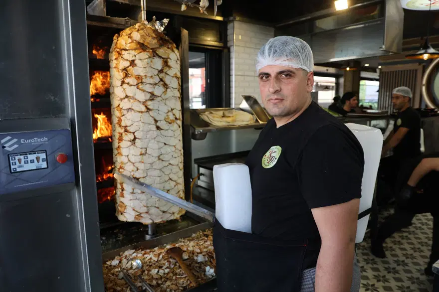 "İNSAN DUŞ ALIRKEN BİLE TERLİYOR" 3