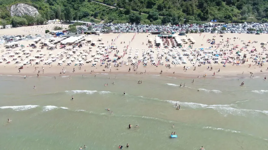 Plajlarda hafta sonu yoğunluğu 15 Plajlarda hafta sonu yoğunluğu 15