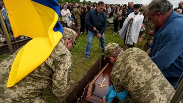 Rusya'dan Ukrayna'ya bin 200 asker ve sivilin cenazesi iade edildi