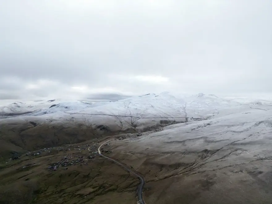 Kümbet Yaylası'na kar yağdı 2 Kümbet Yaylası'na kar yağdı 2