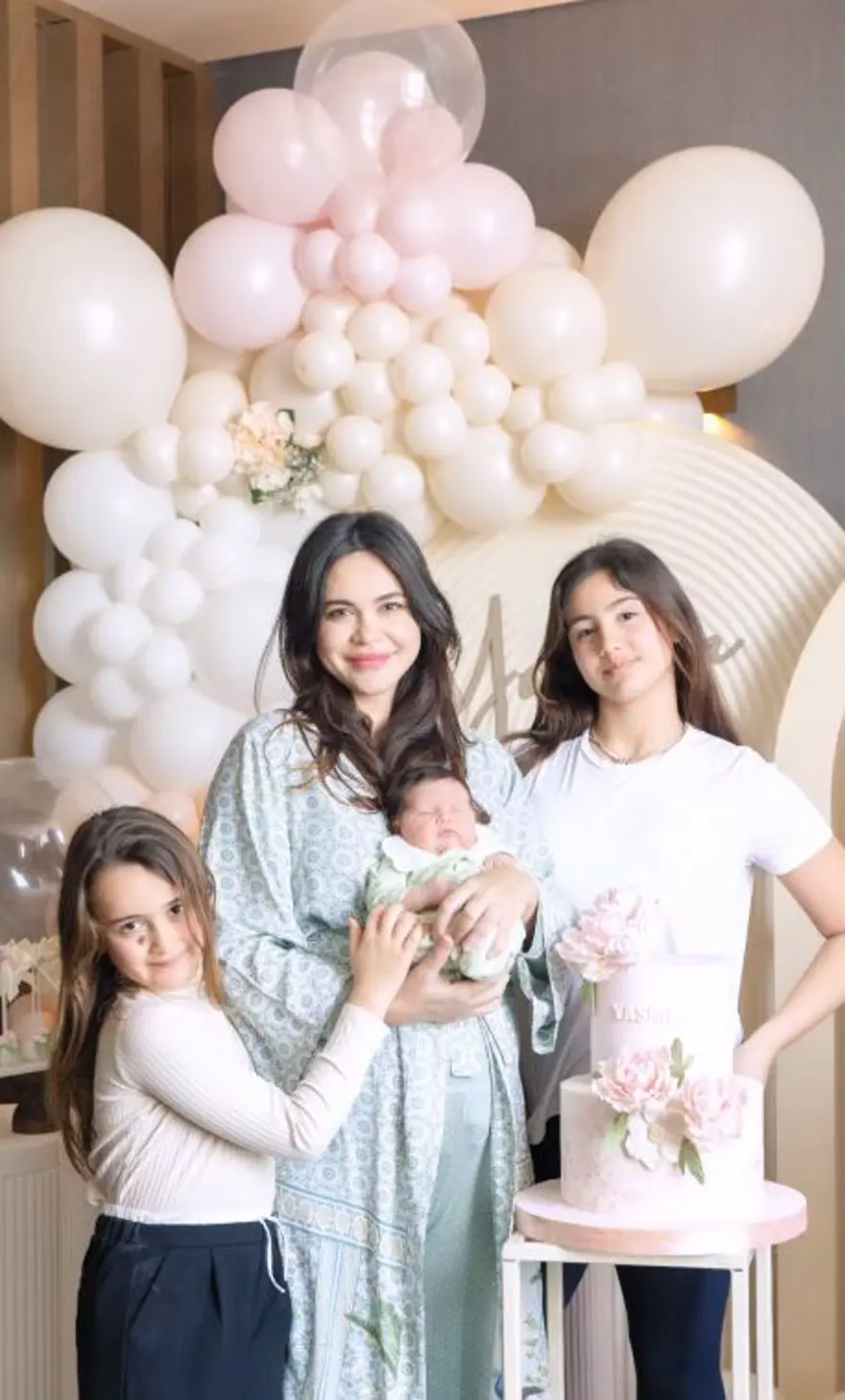 "KÜÇÜK OLAN 'İSTEMİYORUM, GERİ GÖNDER' DİYE TUTTURDU" 4 "KÜÇÜK OLAN 'İSTEMİYORUM, GERİ GÖNDER' DİYE TUTTURDU" 4