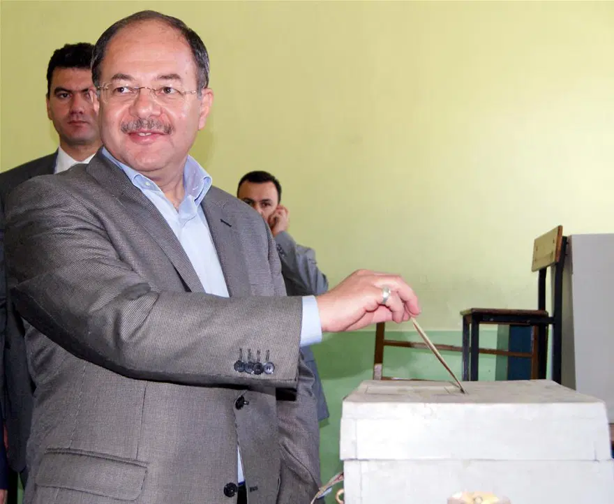 Türkiye sandık başındaydı 54