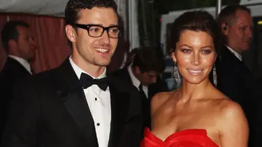 Biel ve Timberlake nişanlandı