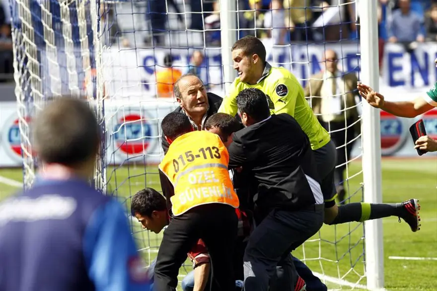 Kasımpaşa maçında olay 3