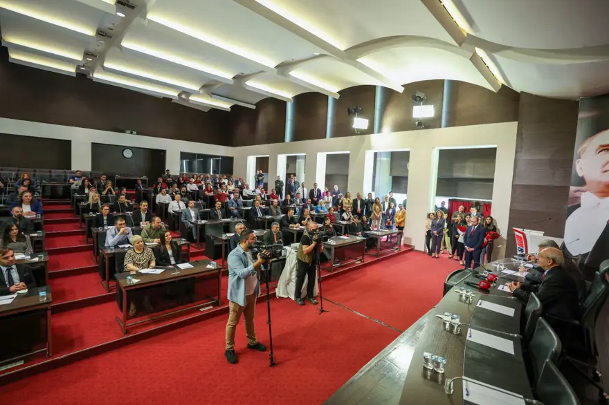 Kılıçdaroğlu'ndan CHP Genel Merkez personeline veda 10