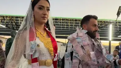 Düğünde takı töreni 5 saat sürdü: 4 kilo altın, 10 milyon TL para takıldı