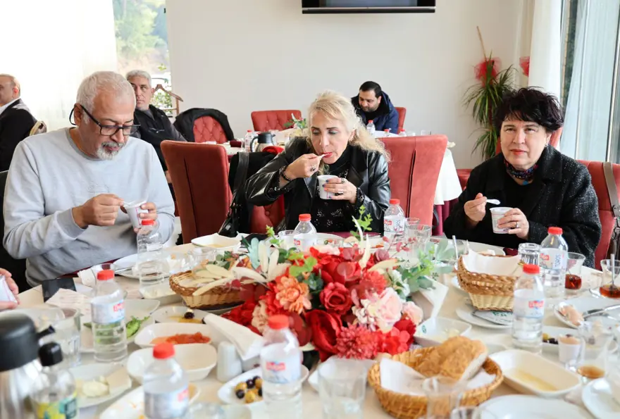 Dünyada ilk! Türk akademisyenler üretti: 200 gramı bile vücudu toksinlerden arındırıyor Dünyada ilk! Türk akademisyenler üretti: 200 gramı bile vücudu toksinlerden arındırıyor