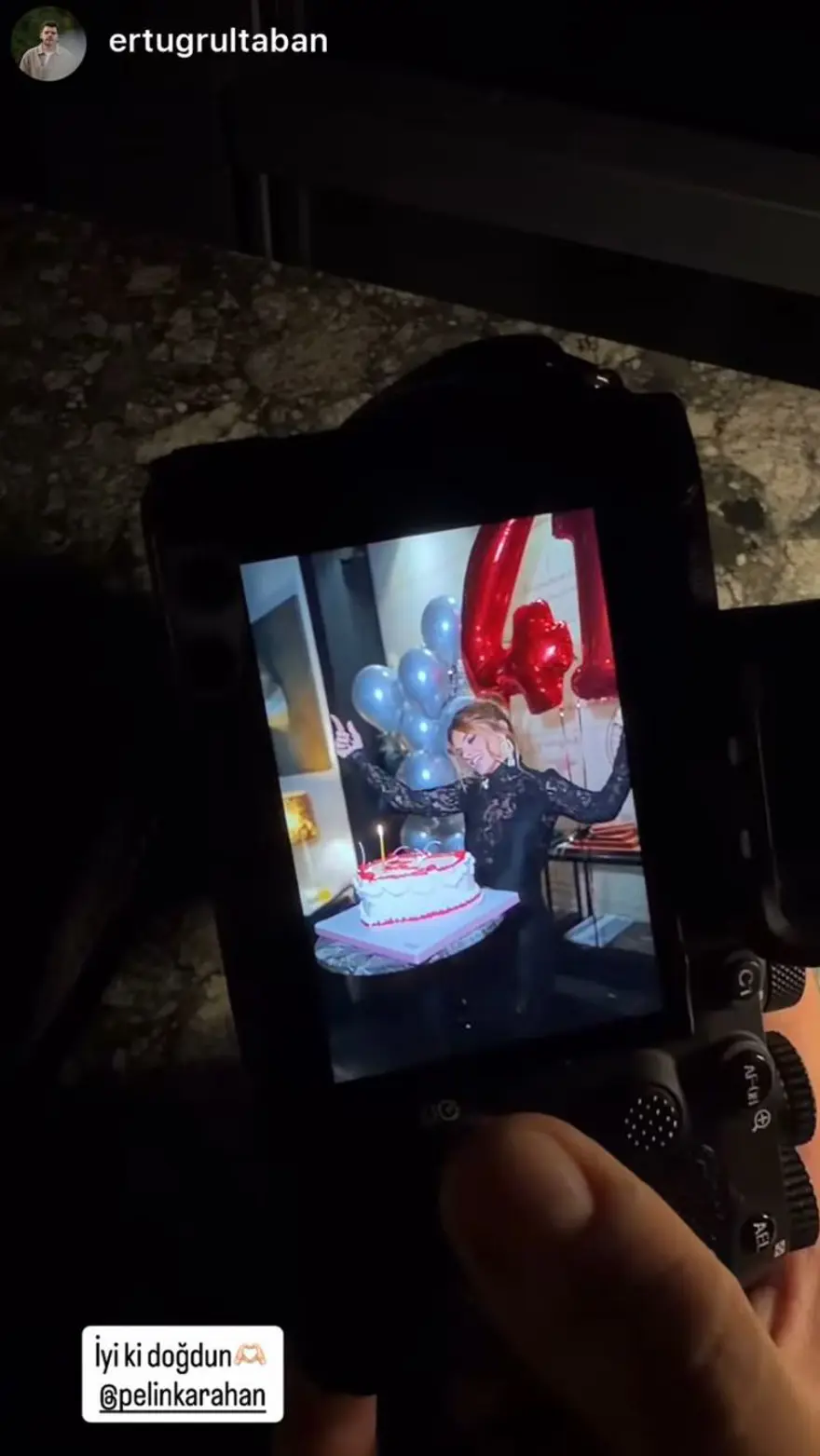Pelin Karahan 41 yaşına bastı: Doğum günü partisinden renkli kareler 5 Pelin Karahan 41 yaşına bastı: Doğum günü partisinden renkli kareler 5
