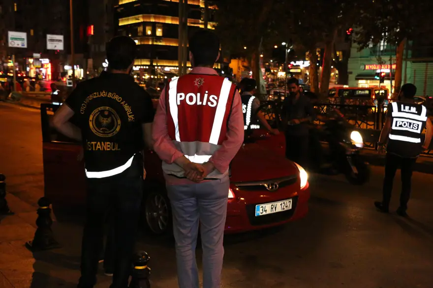 İstanbul'da 5 bin polisle asayiş uygulaması 
