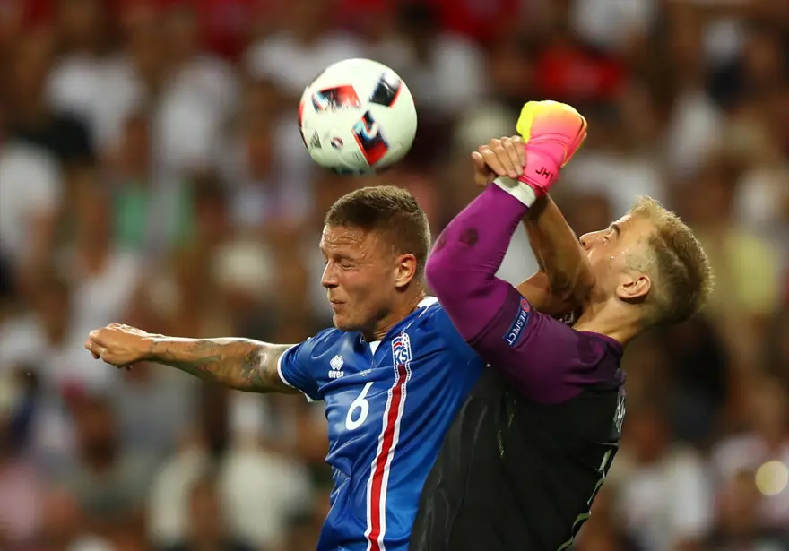 İzlanda çeyrek finalde, İngiltere veda etti 17