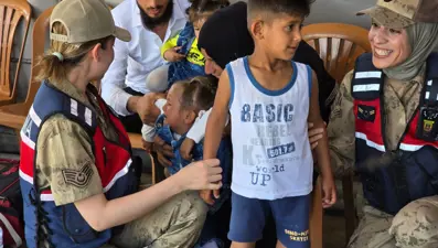 Cilvegözü’nde Suriyelilerin bayram geçişleri sürüyor