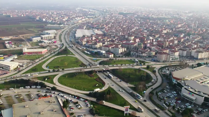 BURSA'NIN EN KALABALIK İLÇELERİNDEN BİRİ 3