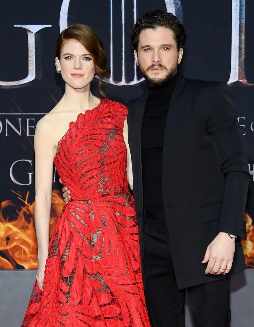Rose Leslie ve Kit Harington çiftinin ikinci çocuğu oldu 2
