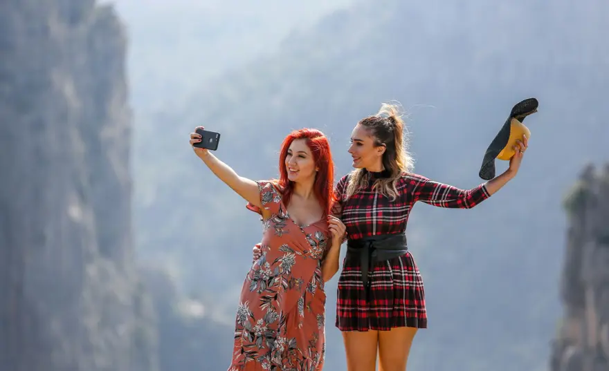 Türkiye'nin cennet köşesi turist akınına uğruyor! İskandinav ülkelerinin fiyortlarından farksız... 7