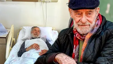 Usta oyuncu Ahmet Mekin taburcu oldu