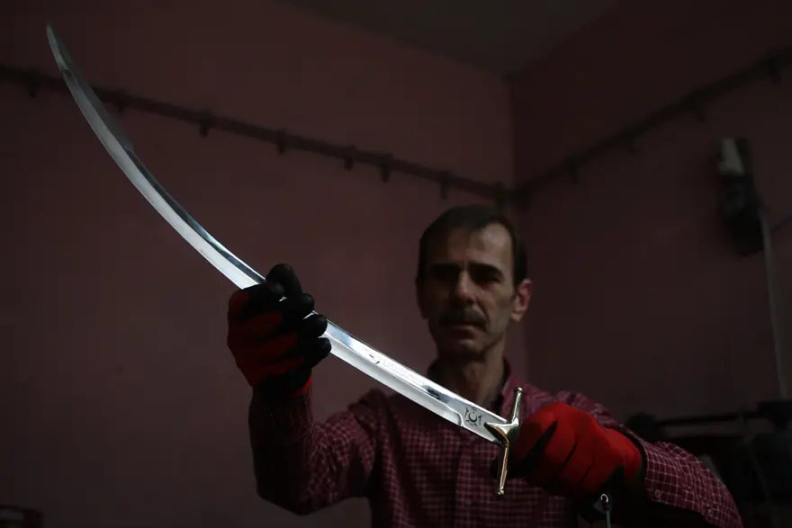 Bilal Erdoğan'a özel kılıç (Etnospor Kültür Festivali) 3